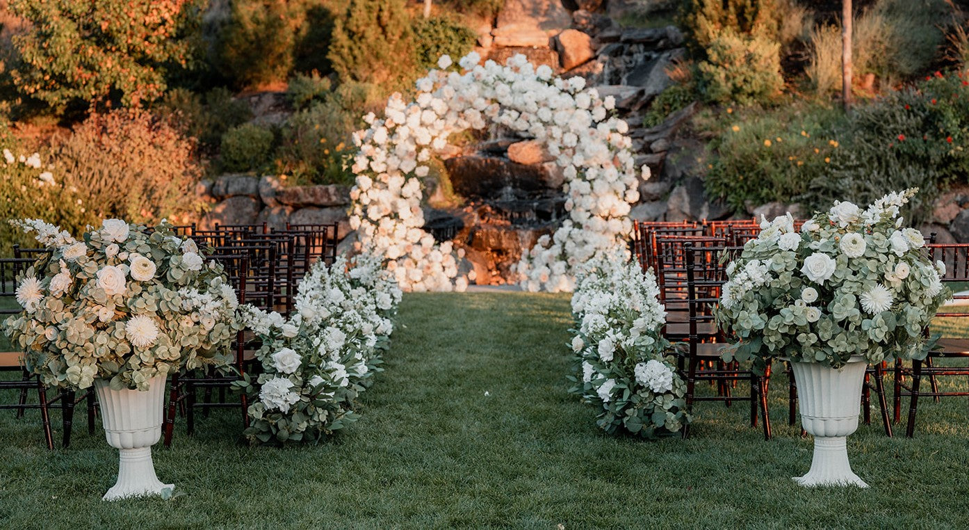 wedding rentla arches Las Vegas